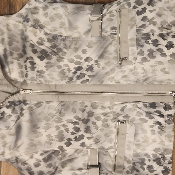 Zenergy by Chico's Vest - Picture 5 of 9